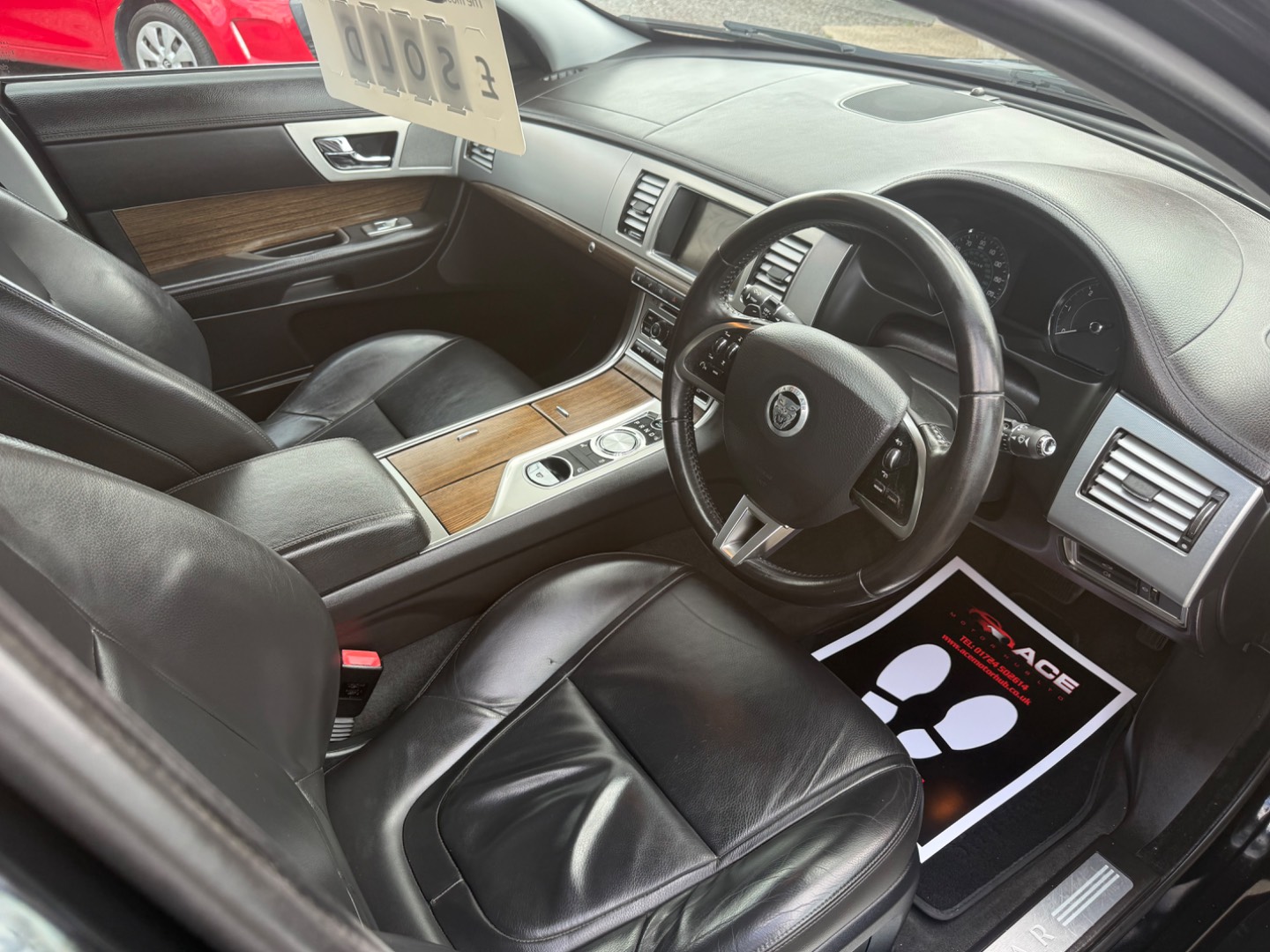 Jaguar XF
