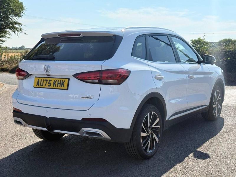 MG ZS