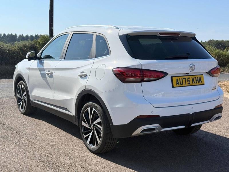 MG ZS