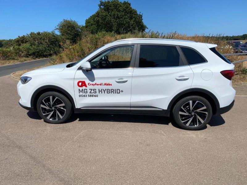 MG ZS