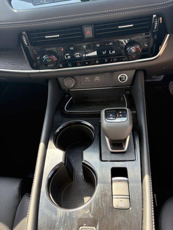 Nissan X Trail