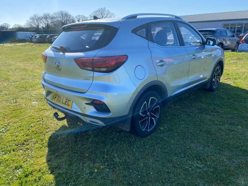 MG ZS