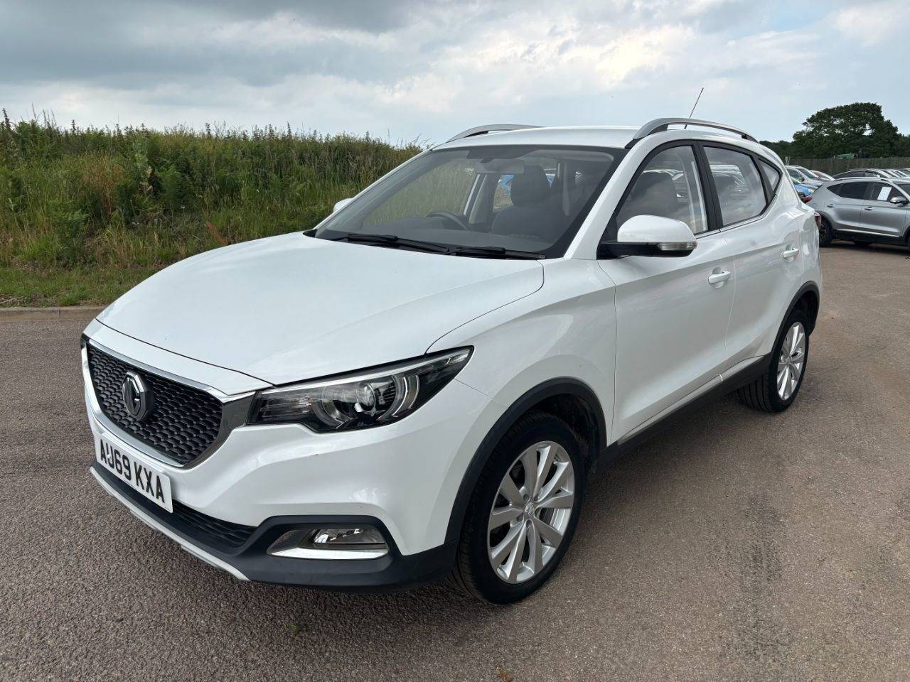 MG ZS