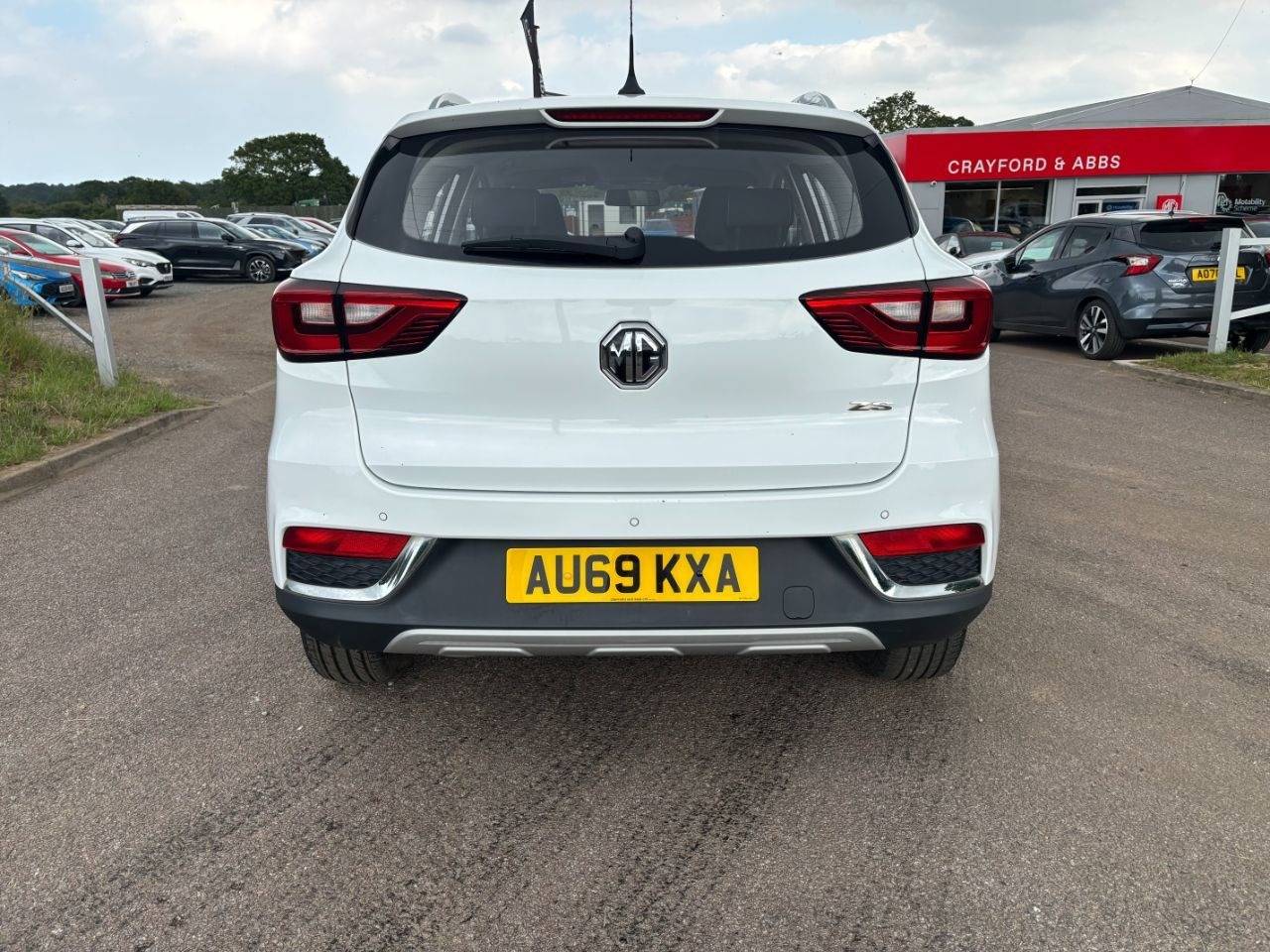 MG ZS