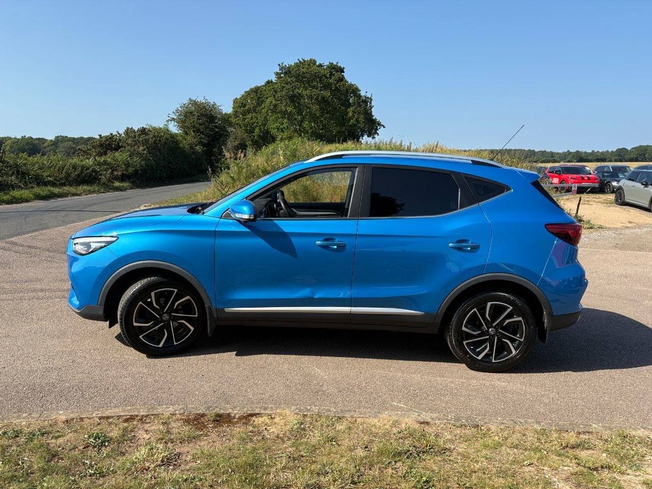 MG ZS