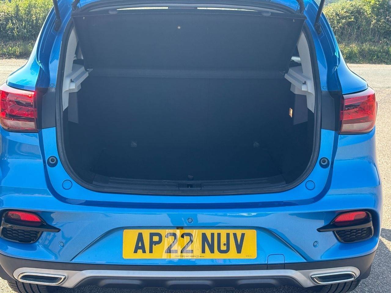 MG ZS
