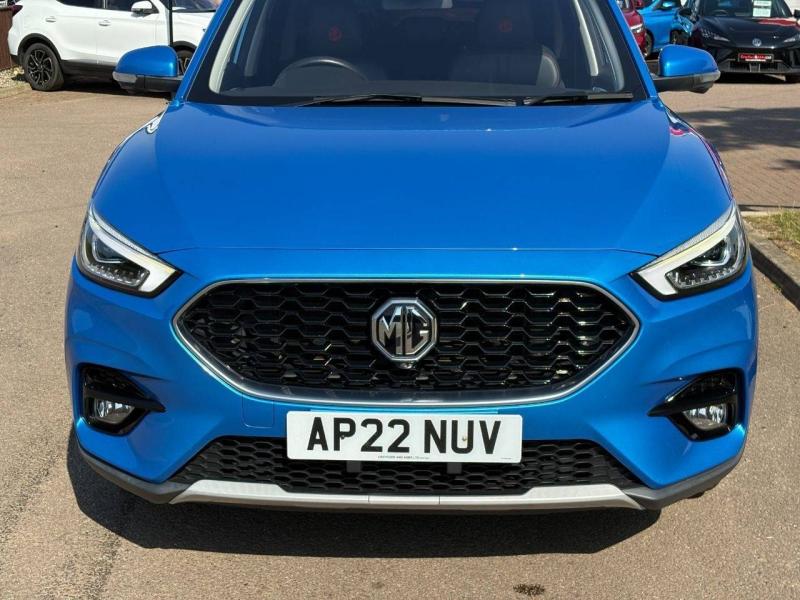 MG ZS