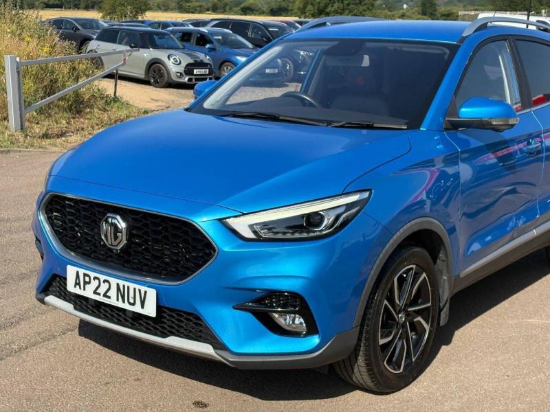 MG ZS