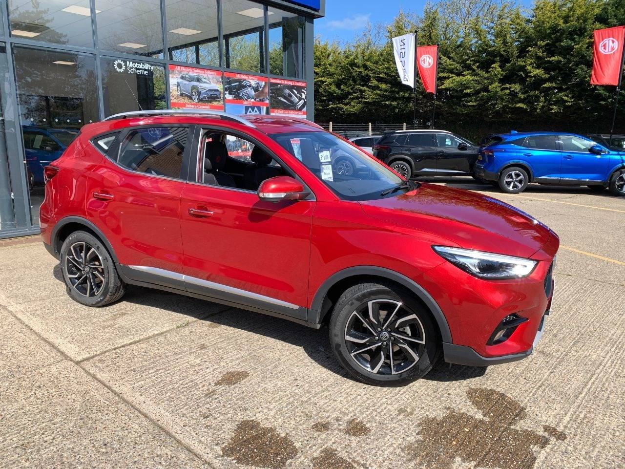 MG ZS