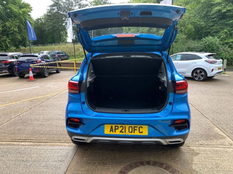 MG ZS