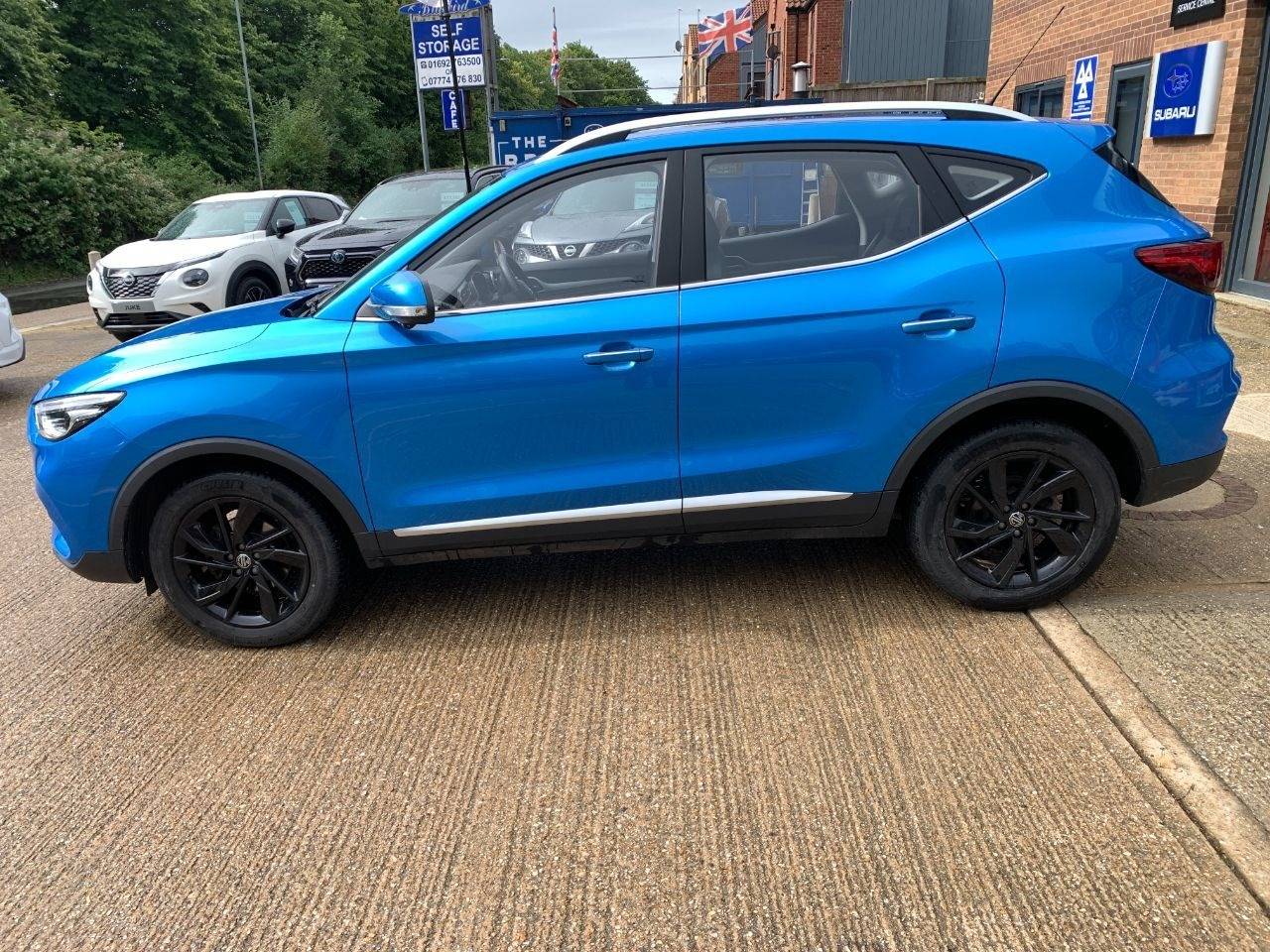 MG ZS