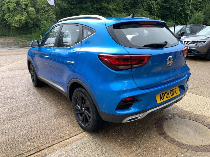 MG ZS