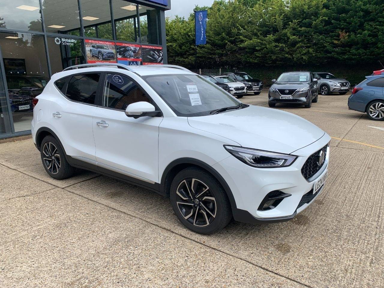 MG ZS