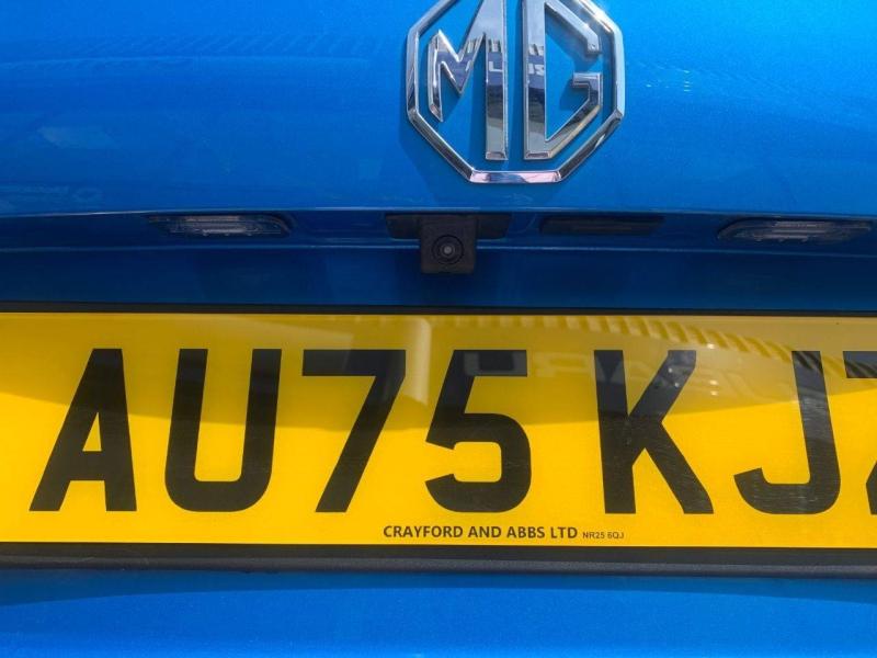 MG ZS