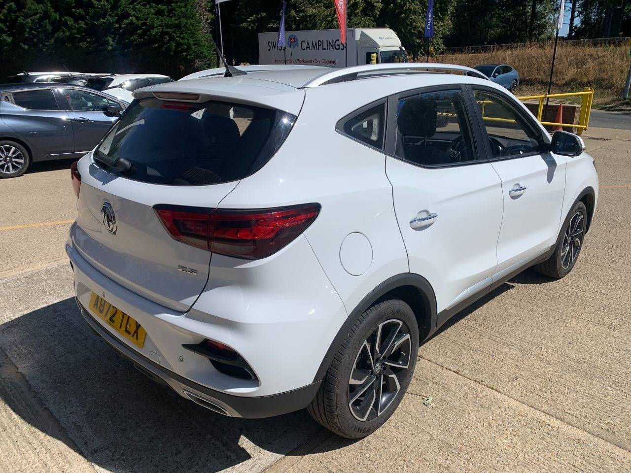 MG ZS