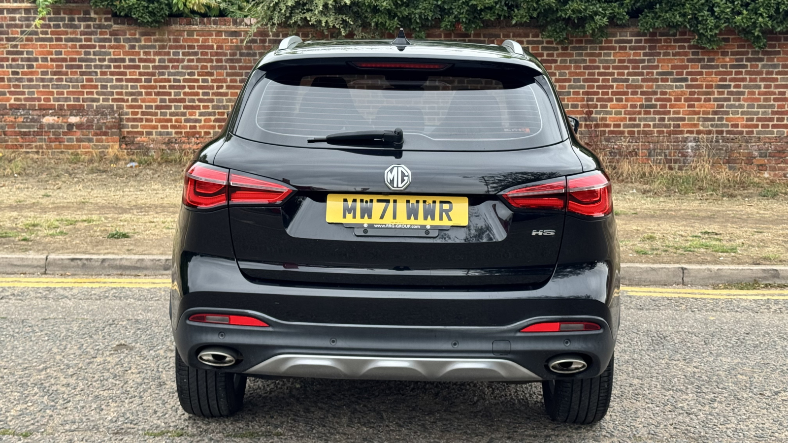 MG Motor UK HS