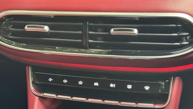 MG Motor UK HS