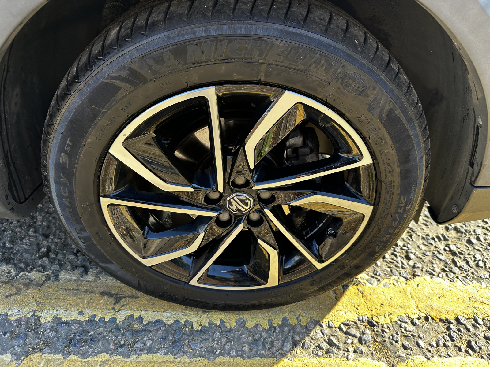 MG Motor UK ZS