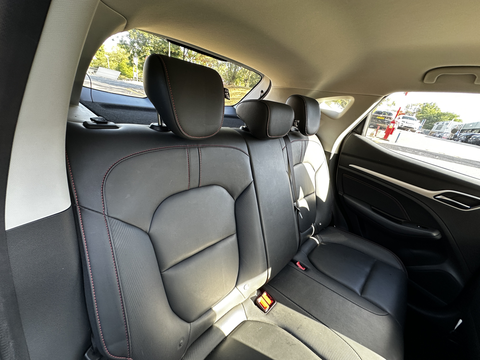 MG Motor UK ZS