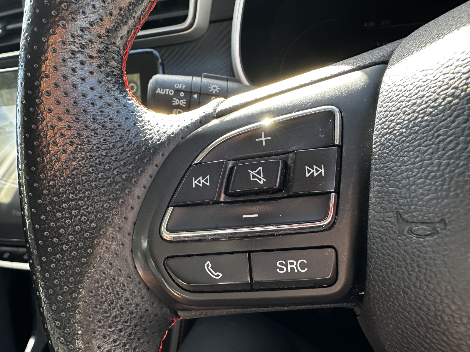 MG Motor UK ZS