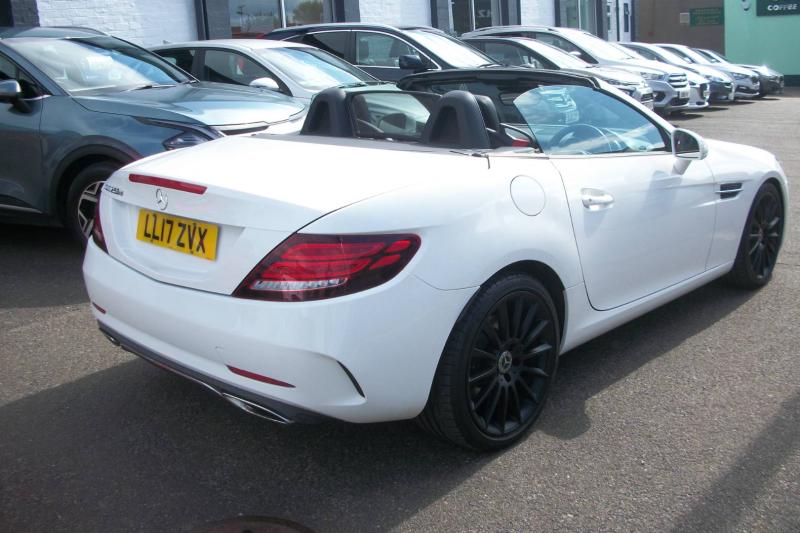 Mercedes-Benz SLC