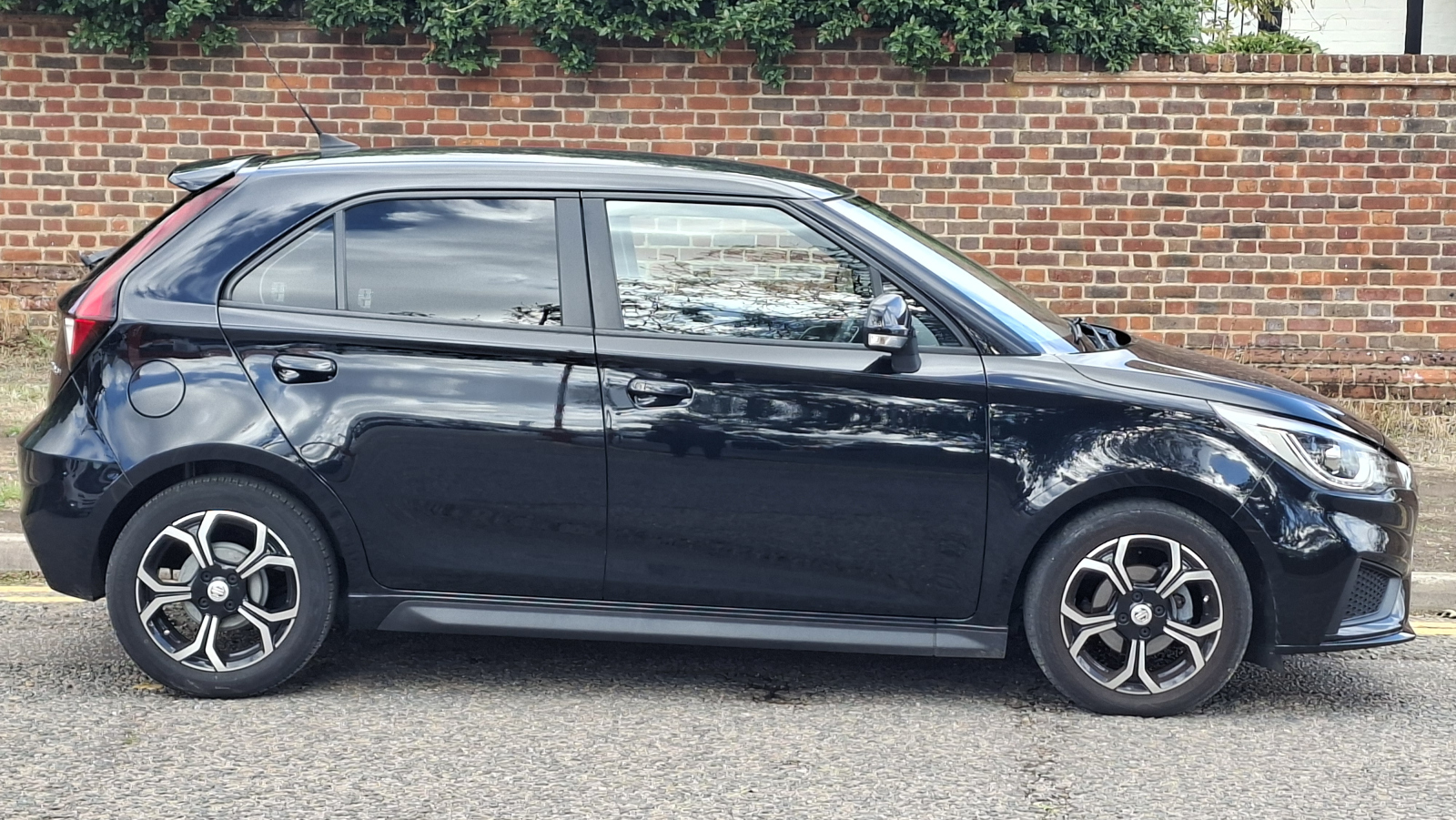 MG Motor UK MG3