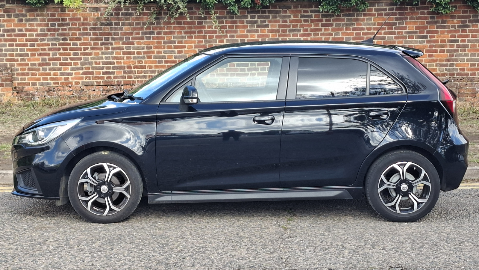 MG Motor UK MG3