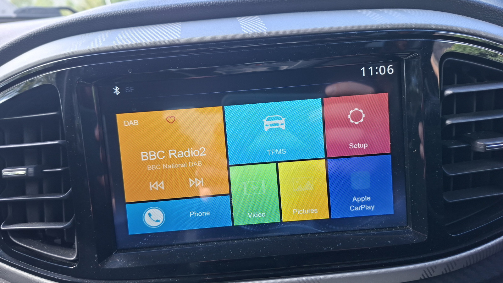 MG Motor UK MG3