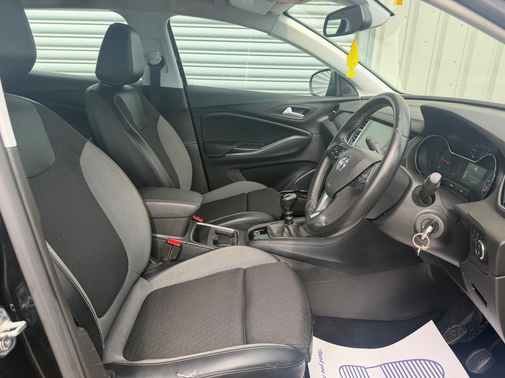 Vauxhall Grandland X
