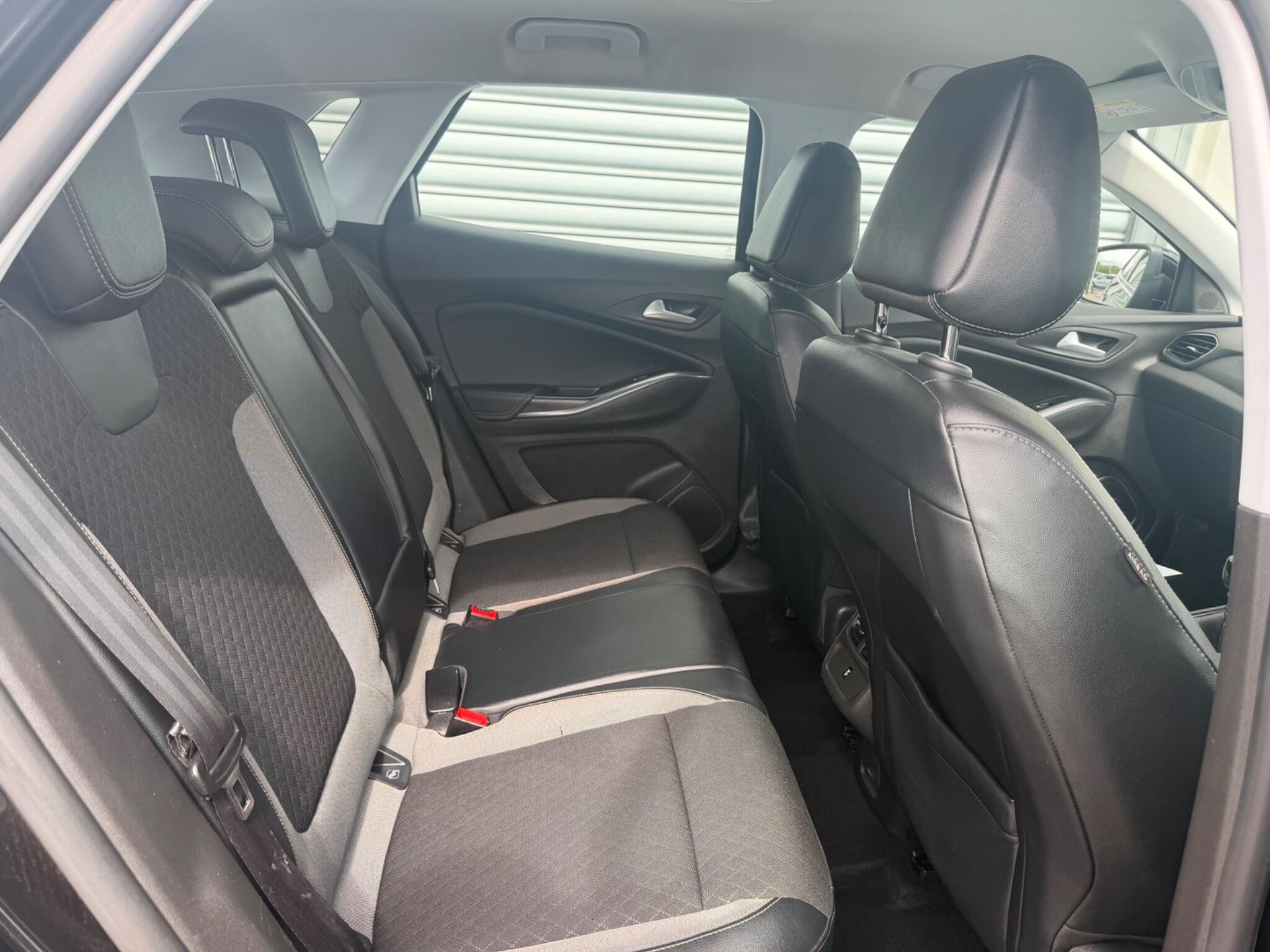 Vauxhall Grandland X