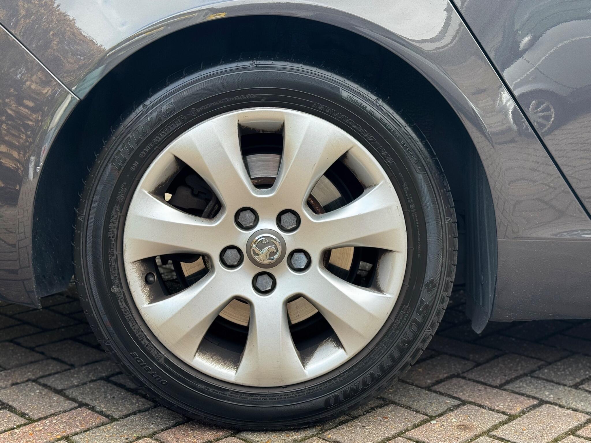 Vauxhall Insignia