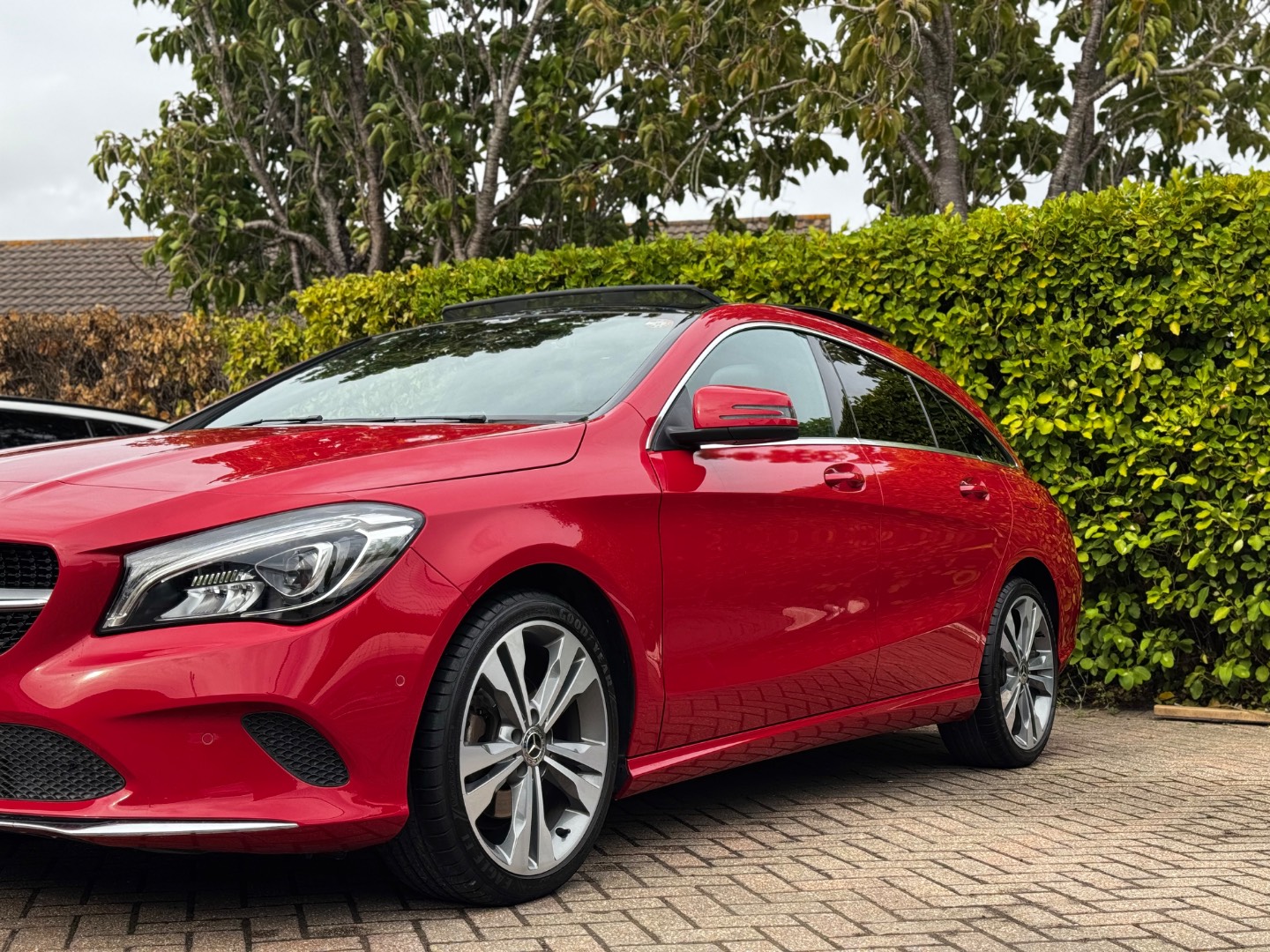 Mercedes-Benz CLA 220