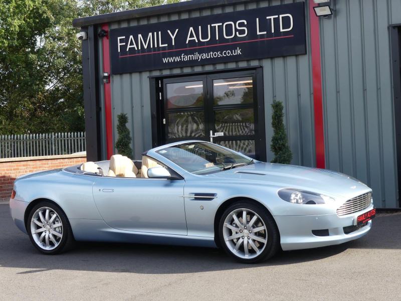 Aston Martin DB9