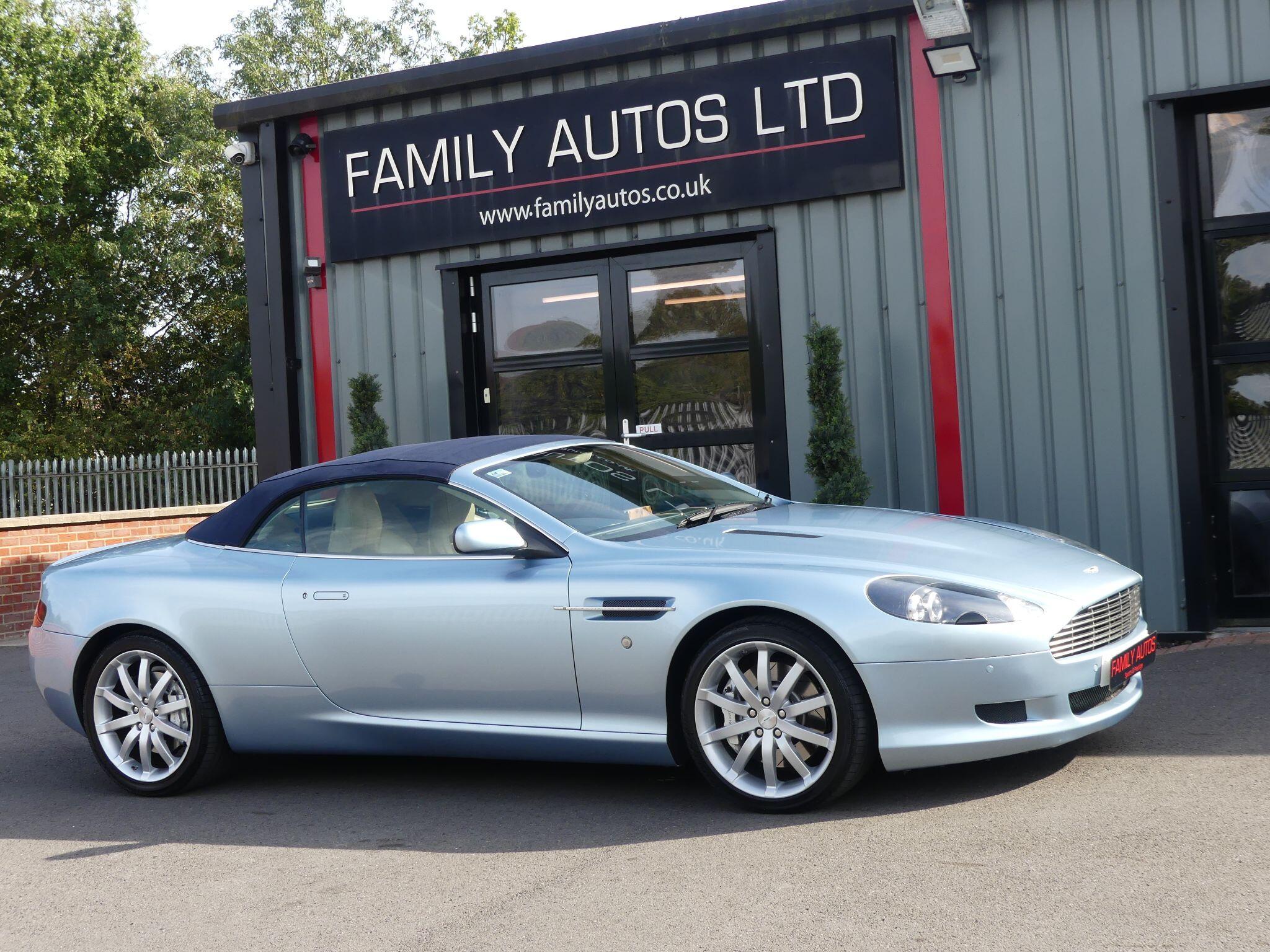 Aston Martin DB9