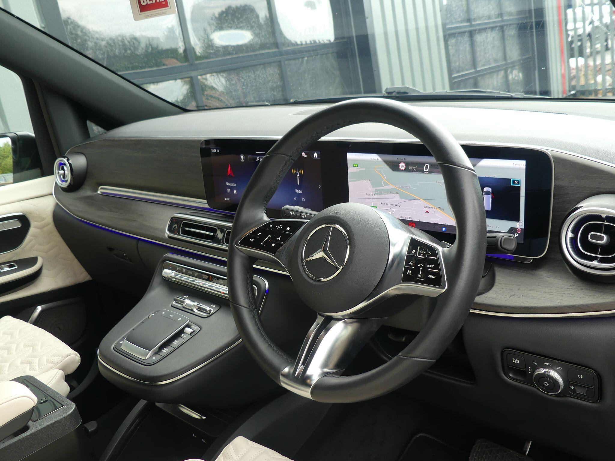 Mercedes-Benz V Class