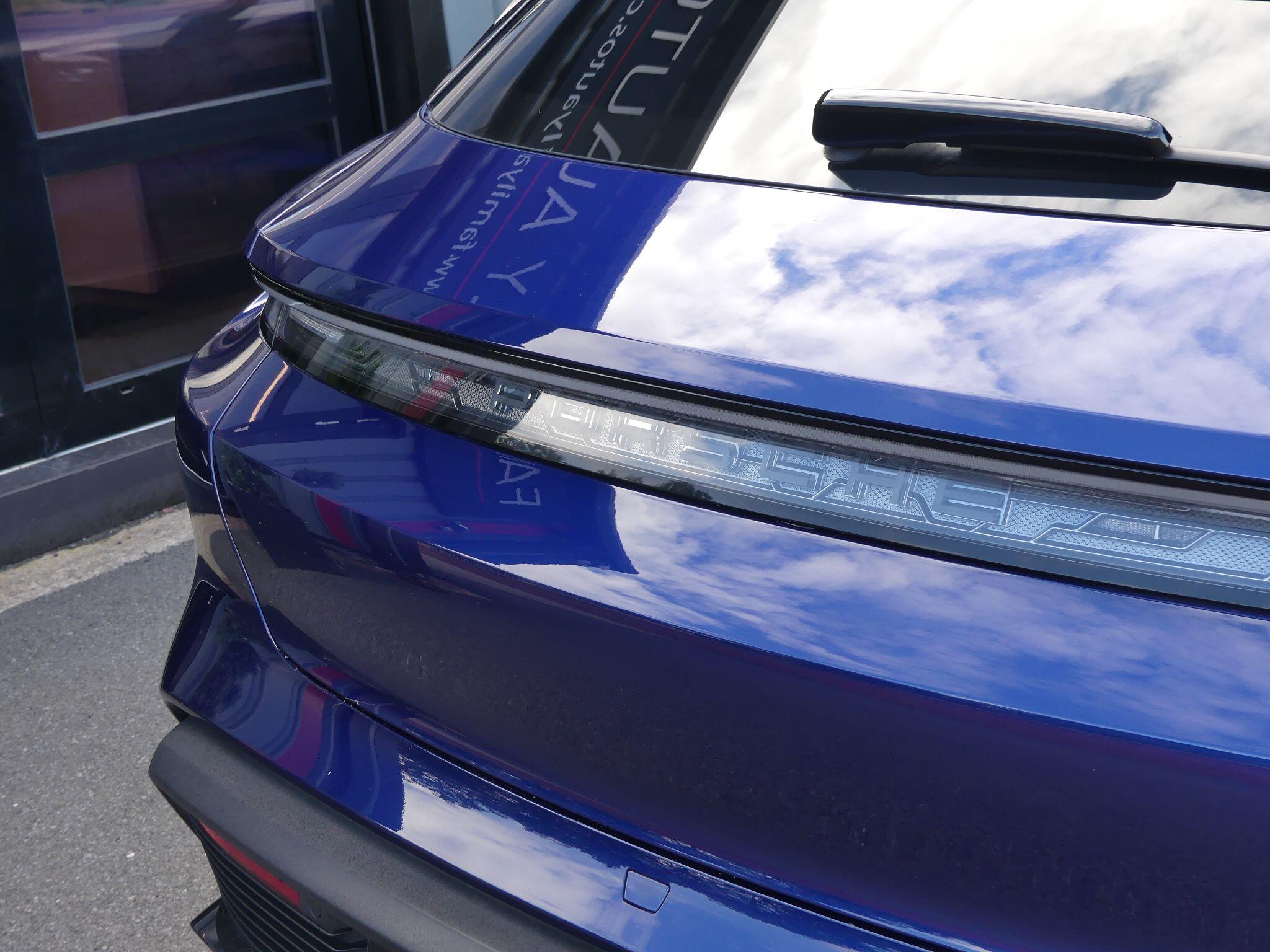 Porsche Taycan