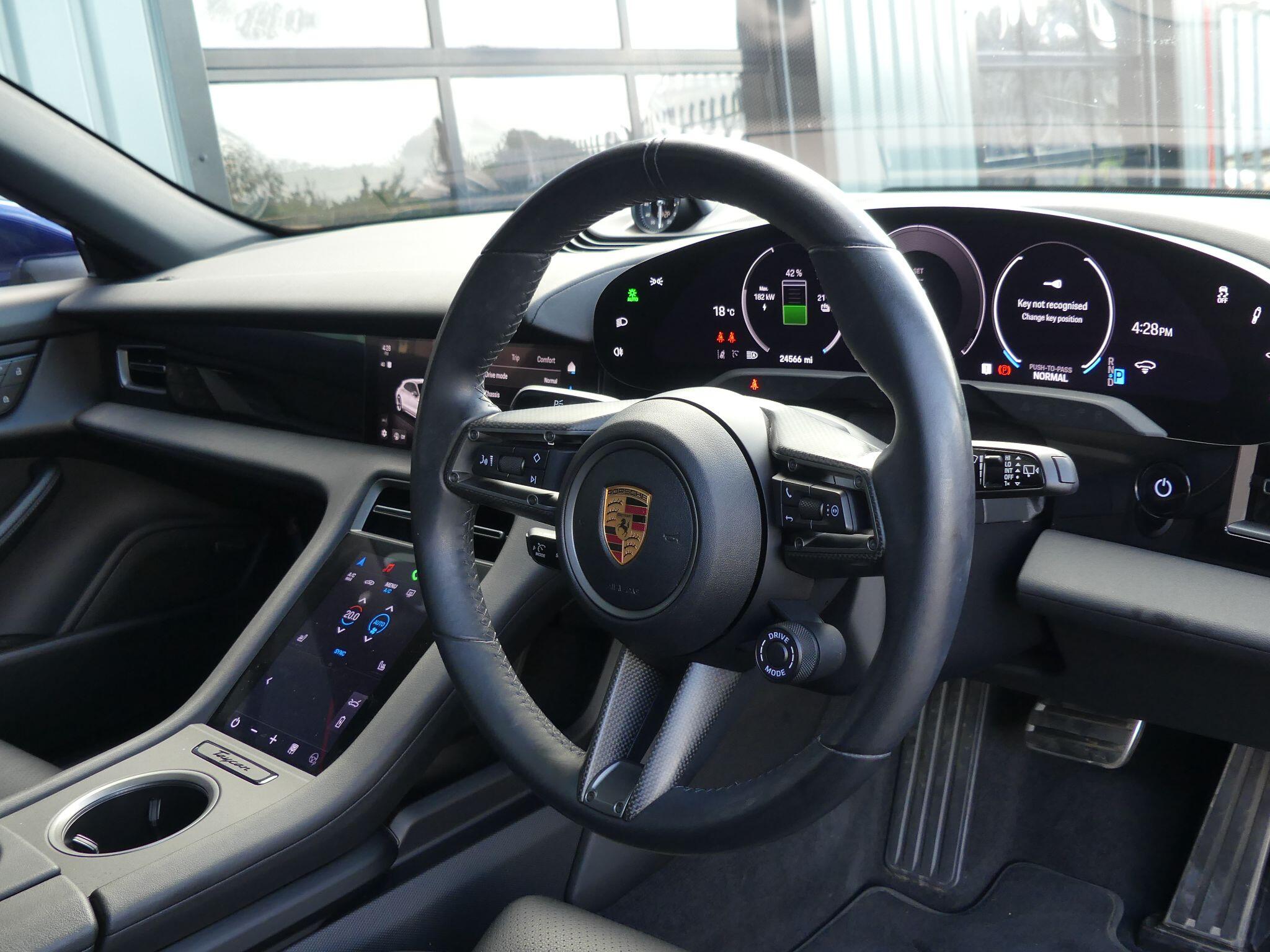 Porsche Taycan