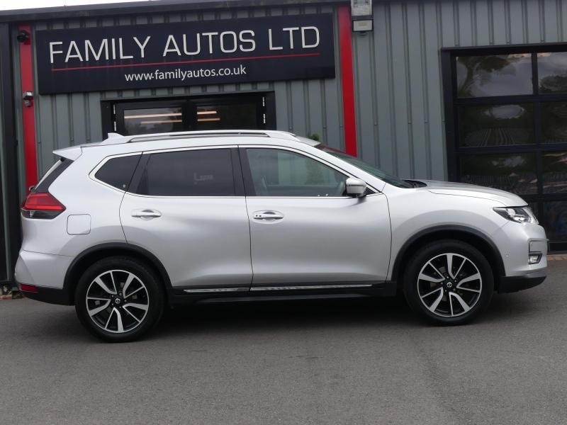 Nissan X Trail