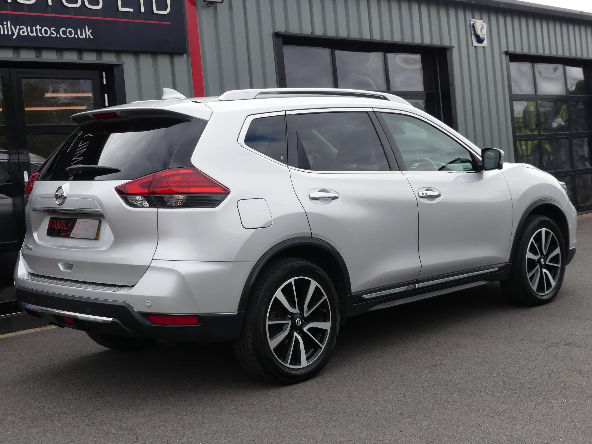 Nissan X Trail