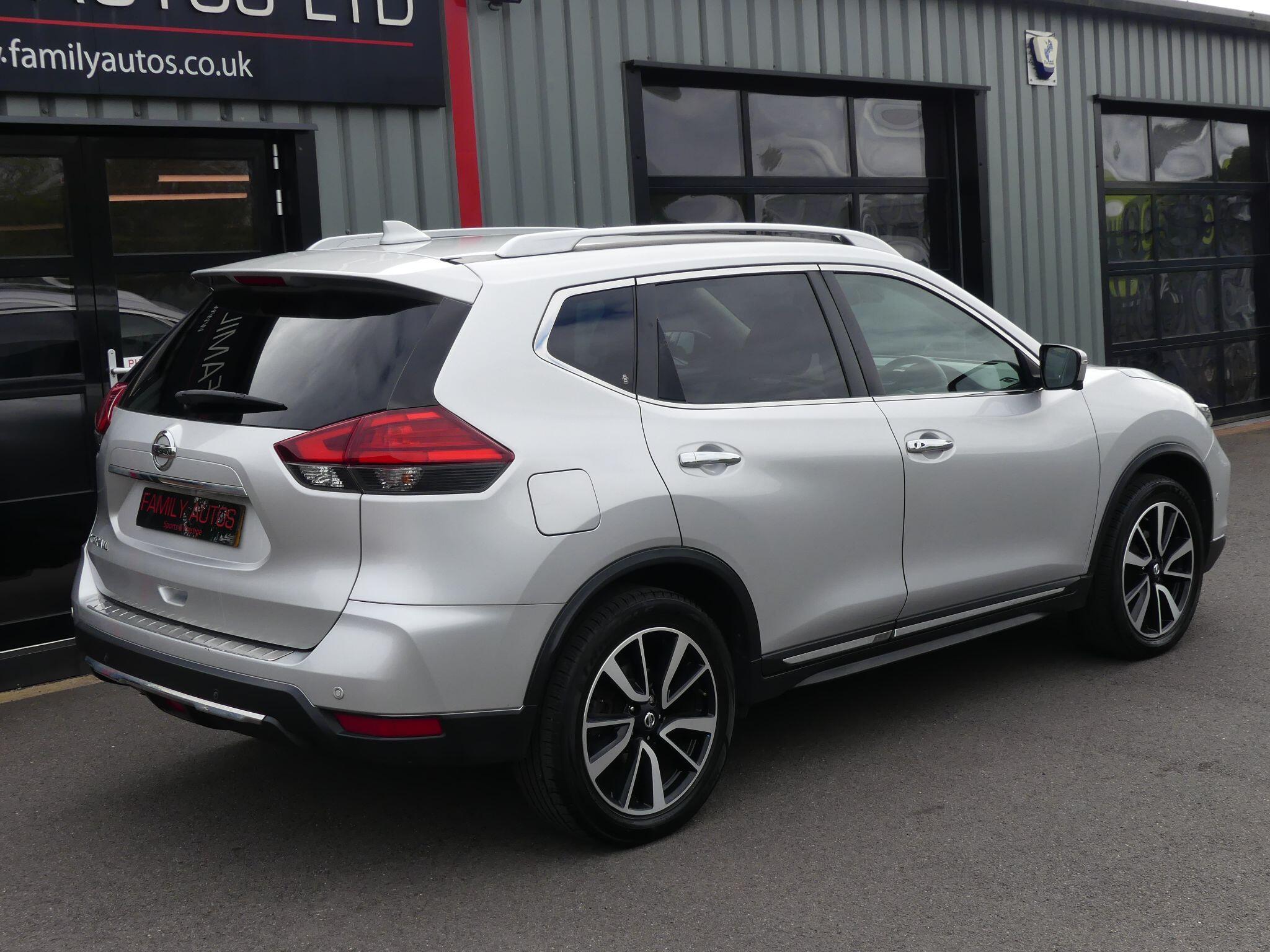 Nissan X Trail