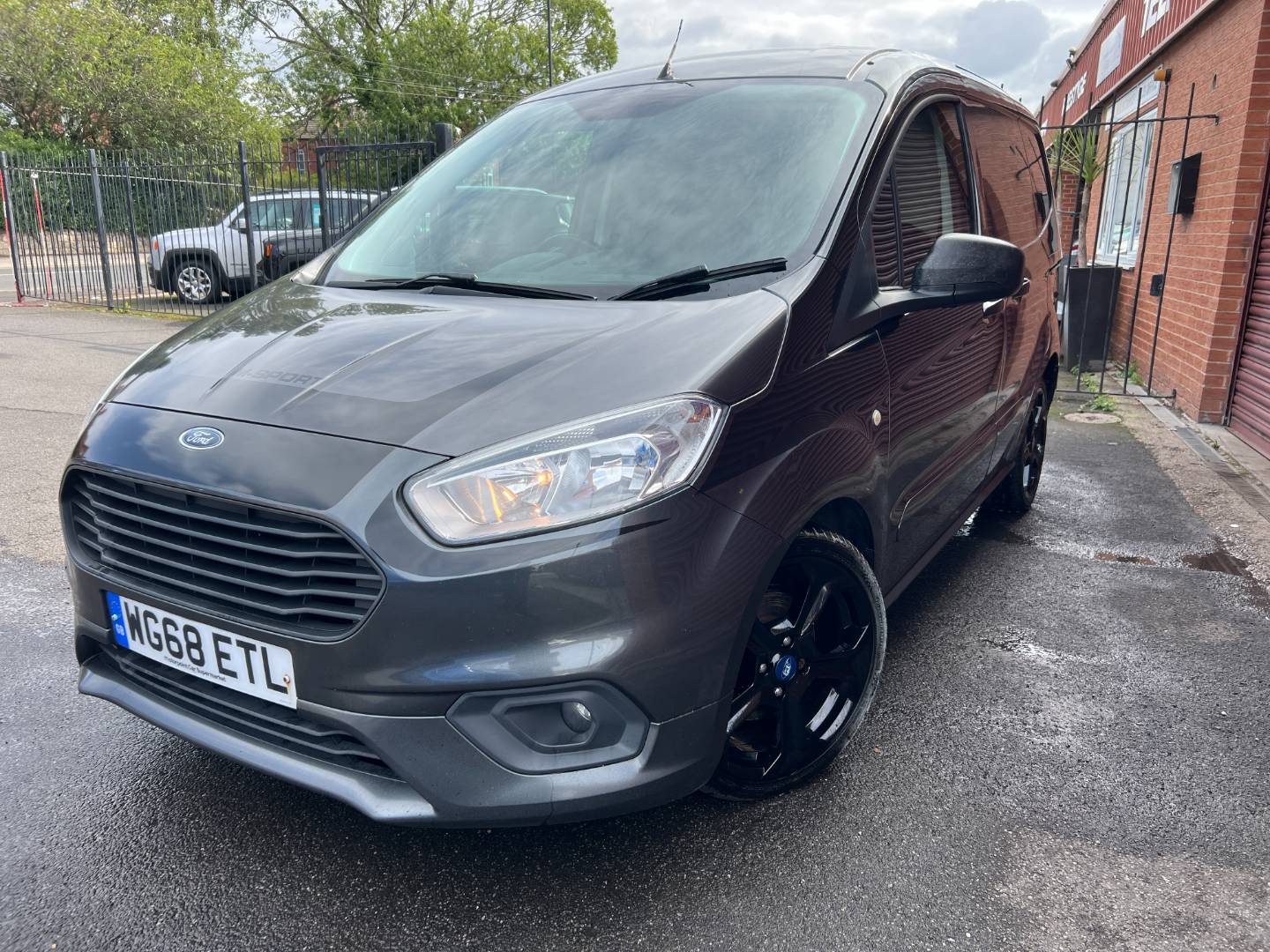 Ford Transit Courier