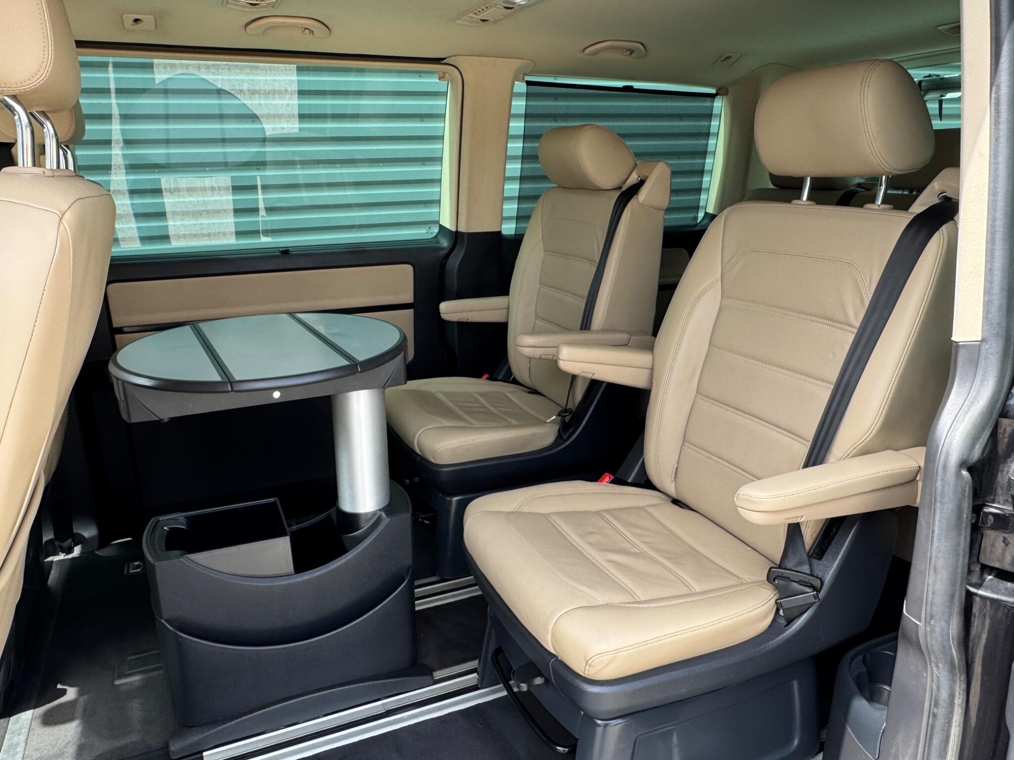 Volkswagen Caravelle