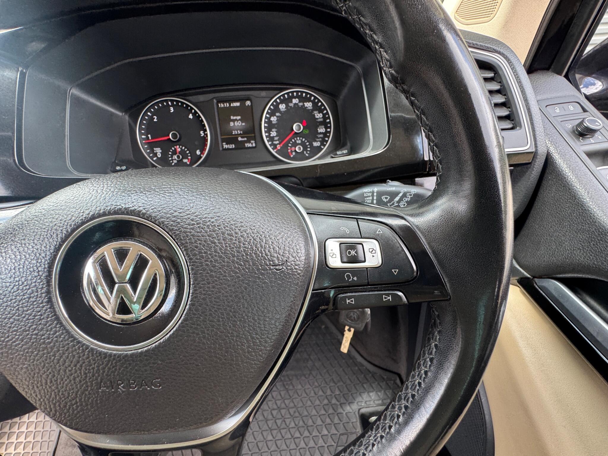 Volkswagen Caravelle