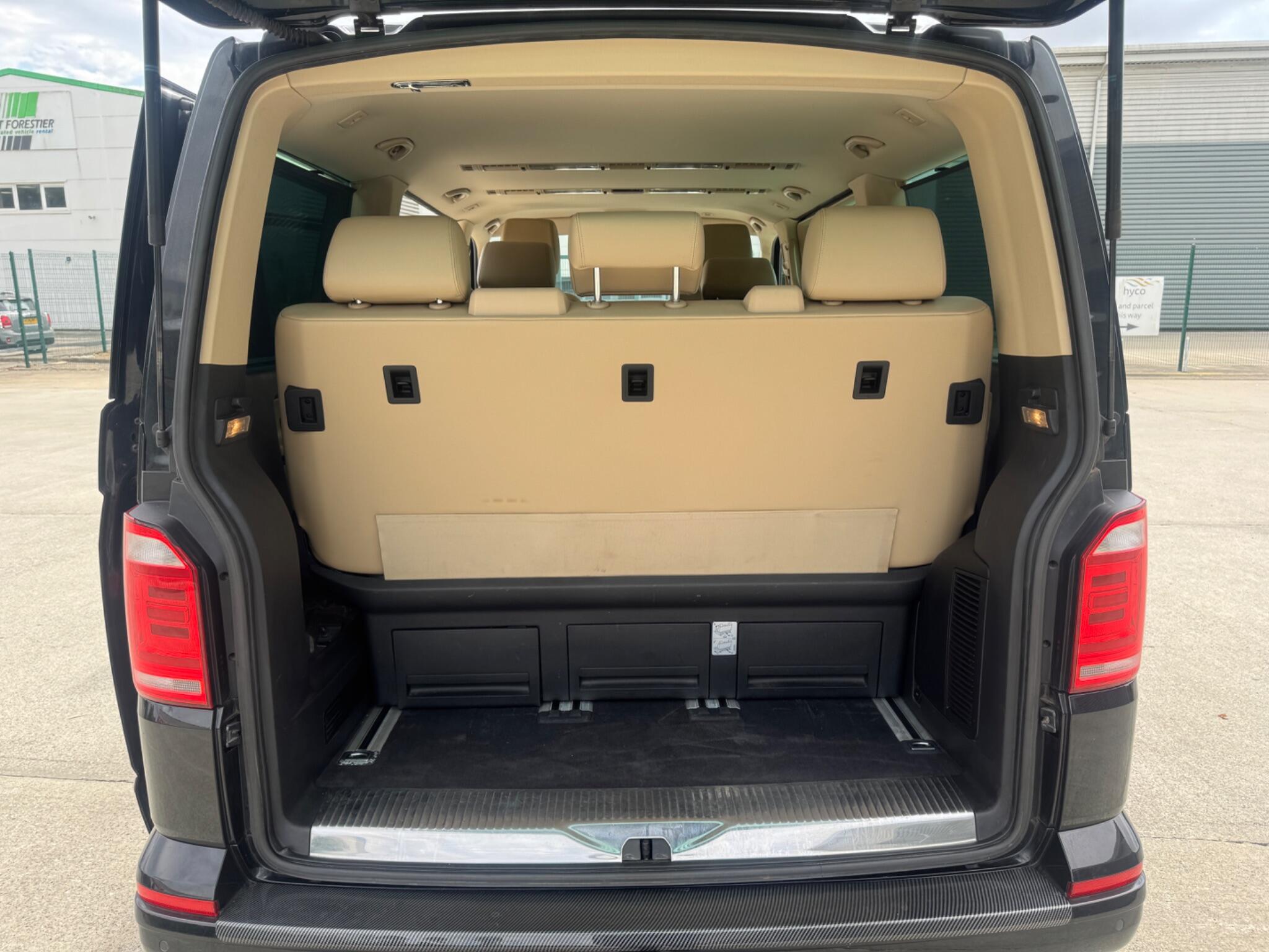 Volkswagen Caravelle