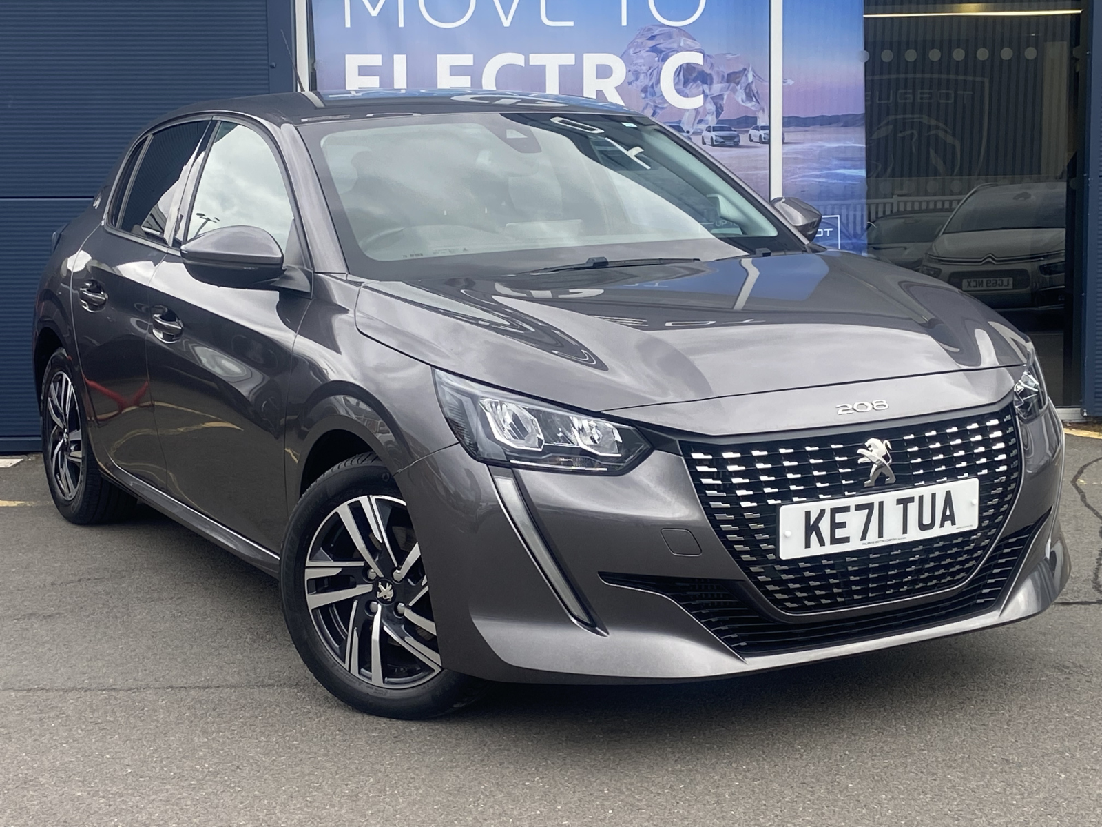 Peugeot 208