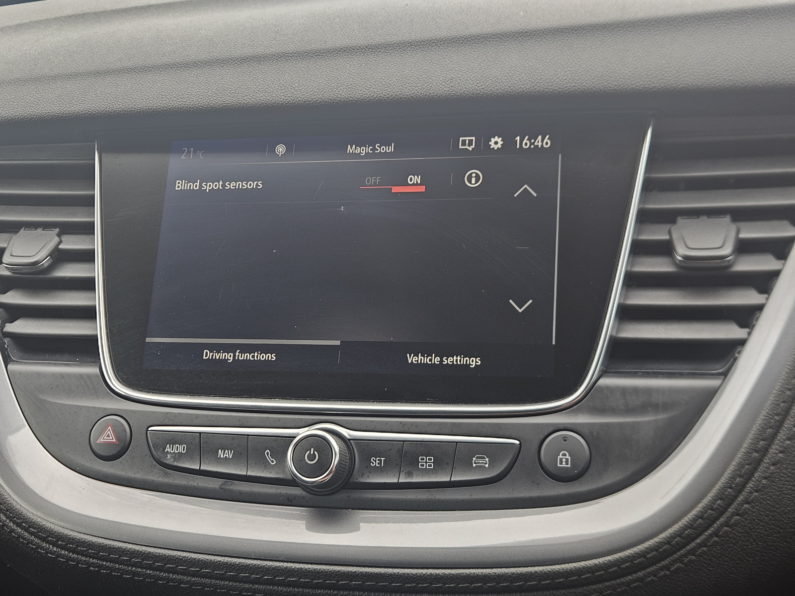 Vauxhall Grandland X