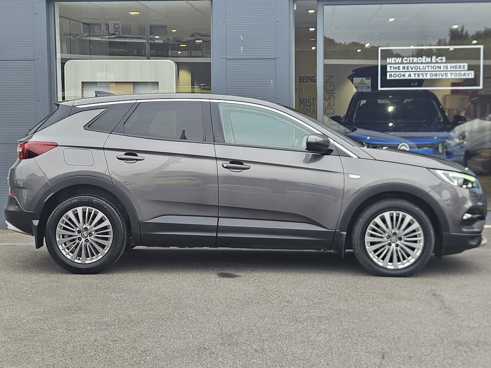 Vauxhall Grandland X