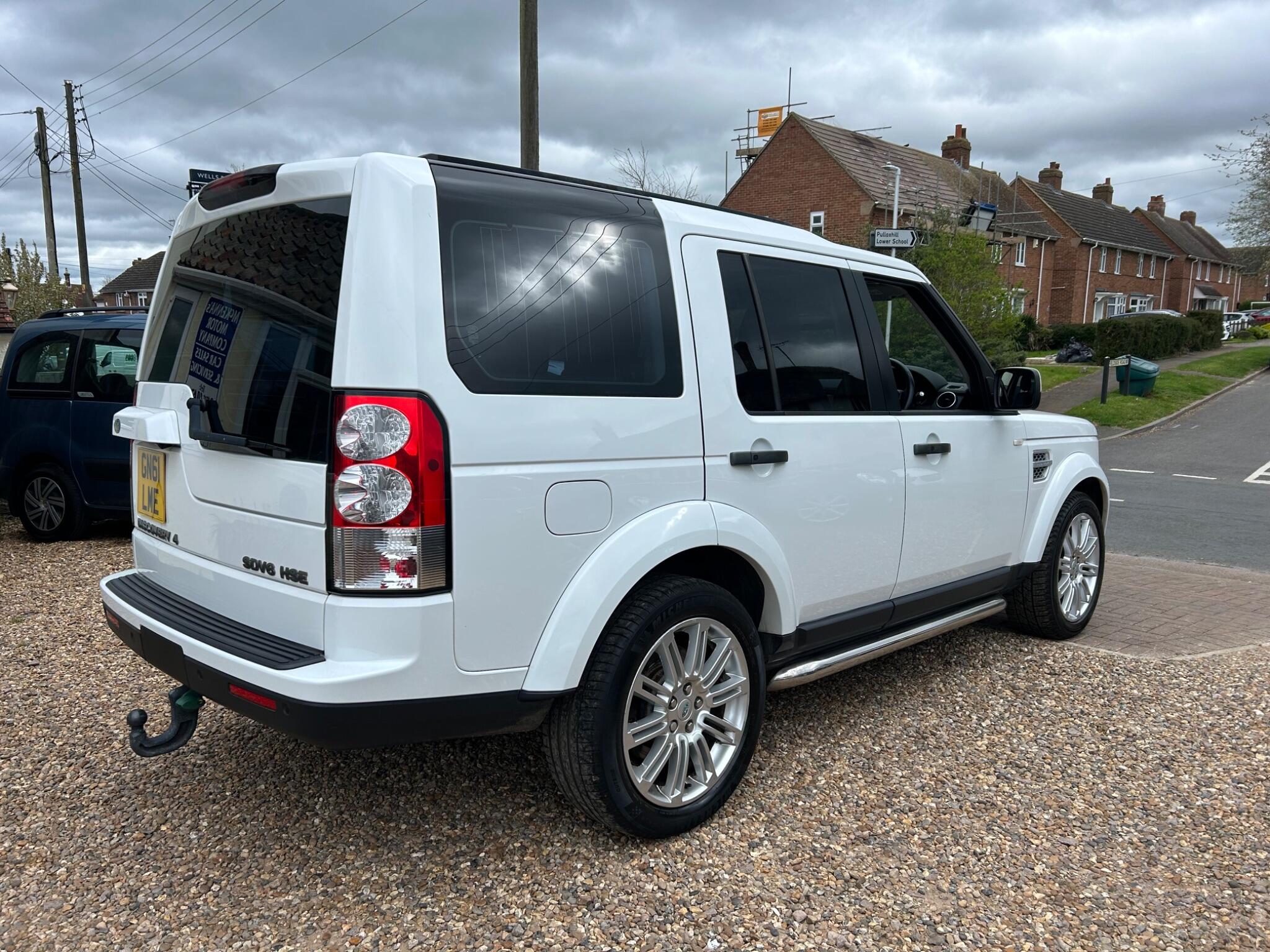 Land Rover Discovery 4