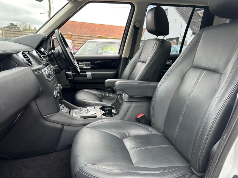 Land Rover Discovery 4