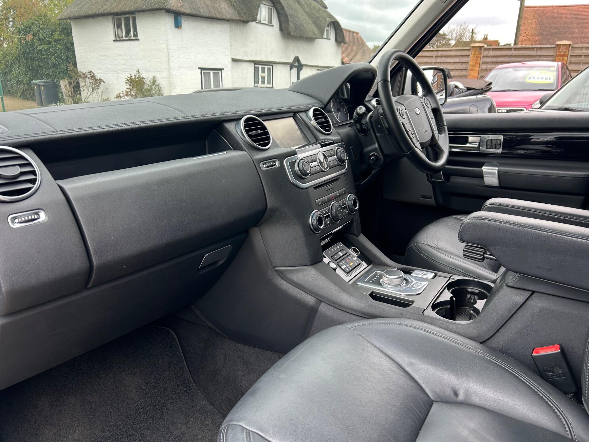 Land Rover Discovery 4